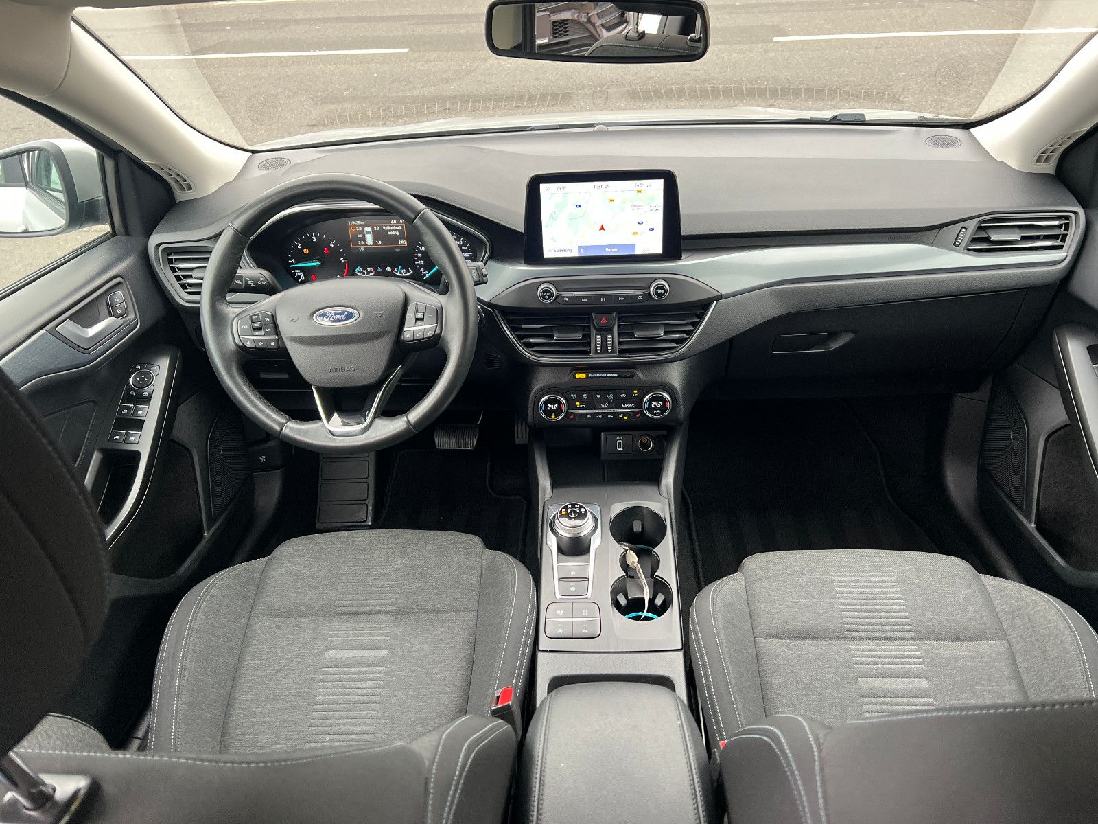 Ford Focus Turnier Active X Aut. - Samsaru's Car Outlet