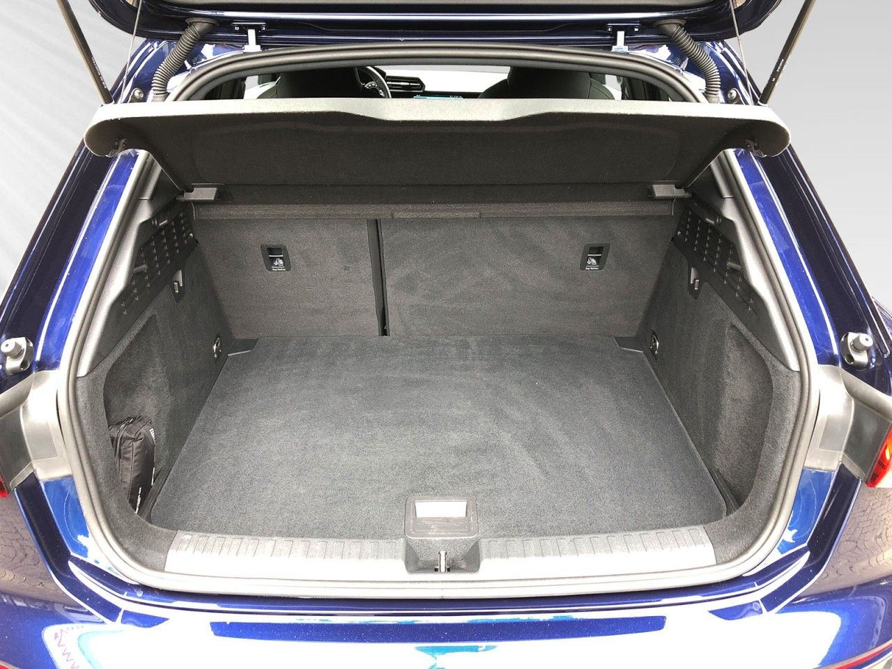 Audi A3 Sportback 45 TFSI e S-LINE+LED+ACC+NAVIGATION