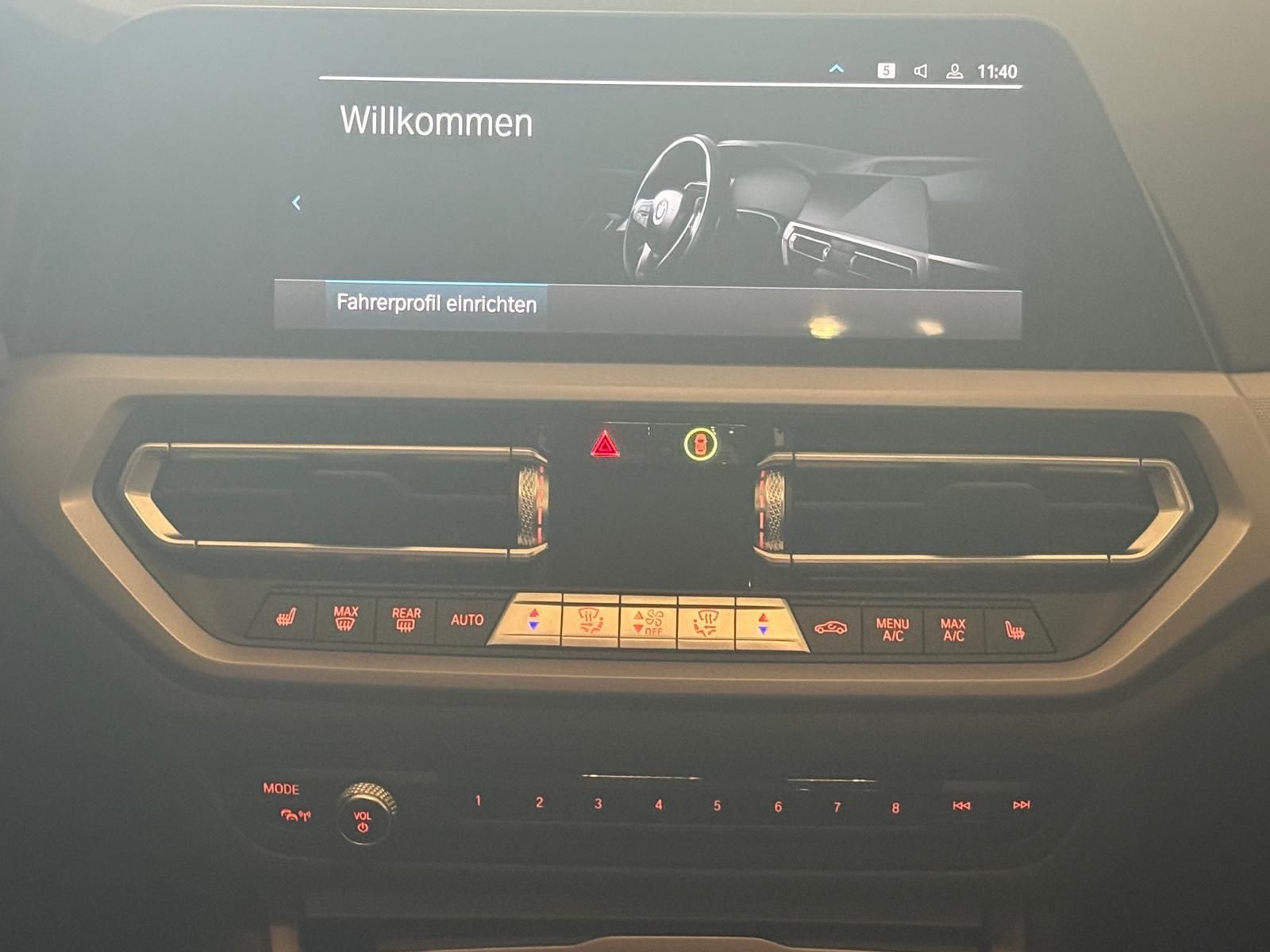 BMW 320e lim Advantage - Samsaru's Car Outlet