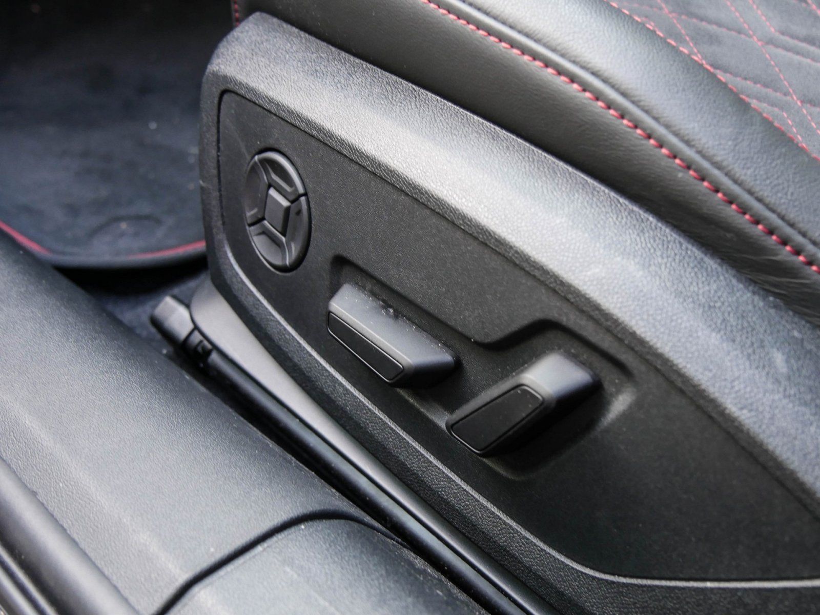 Audi A5 Avant TDI quattro S-Line B&O AHK Tech plus