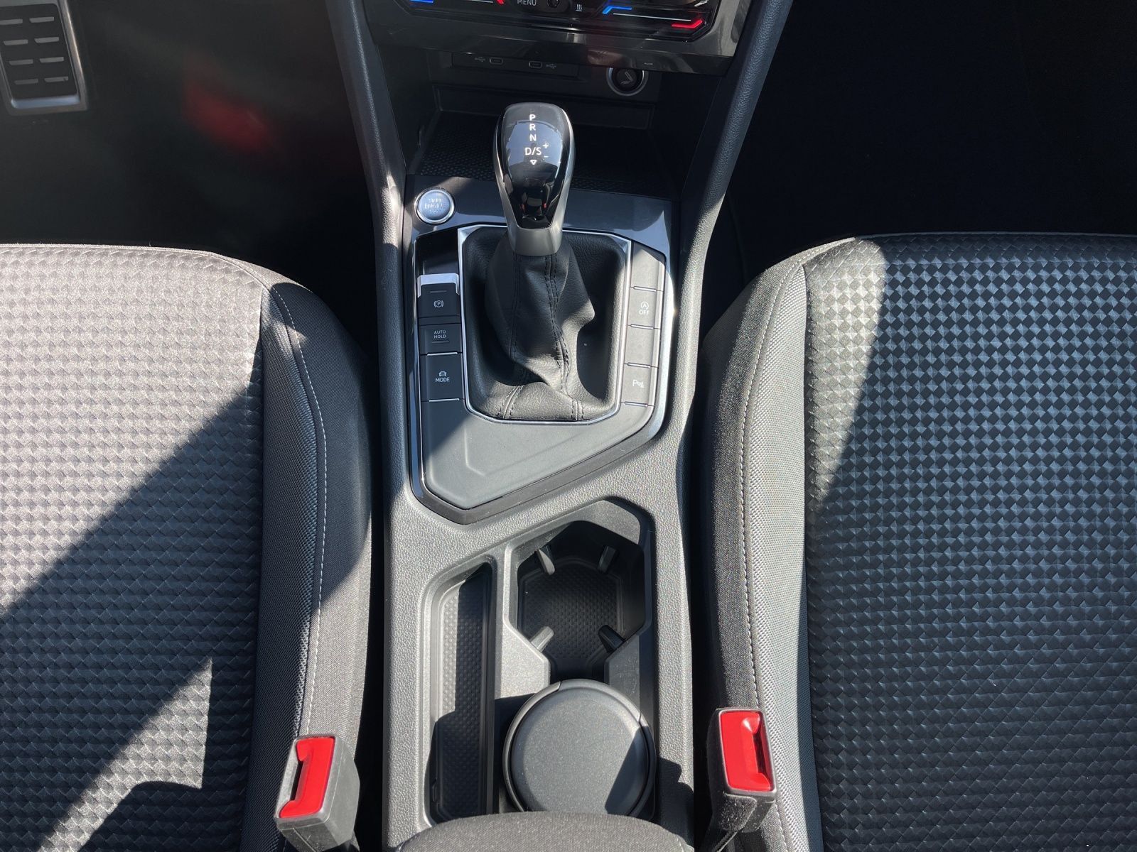 Volkswagen Tiguan Life 1.5 TSI - Samsaru's Car Outlet