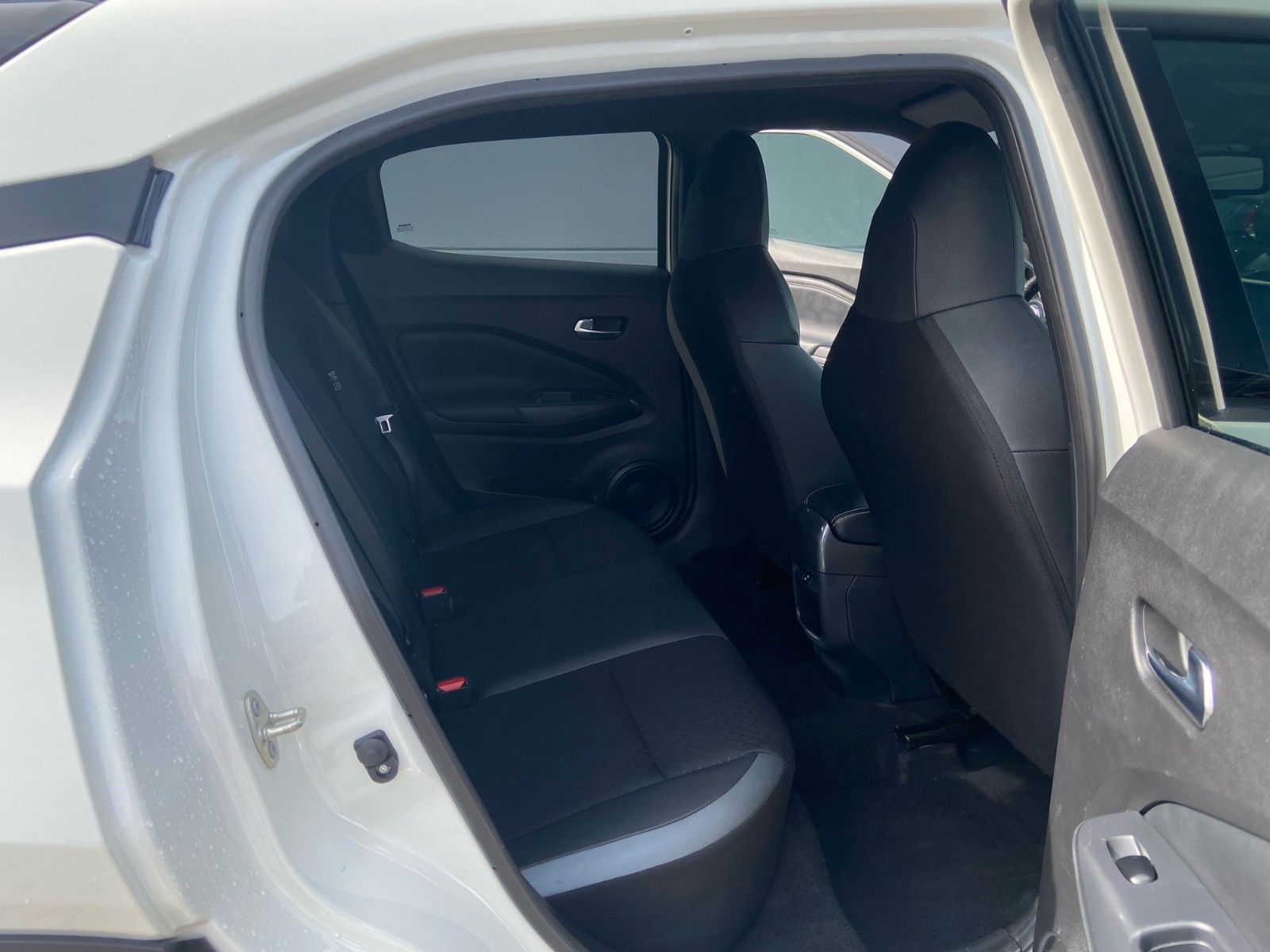 Nissan Juke Hybrid N-Connecta - Samsaru's Car Outlet