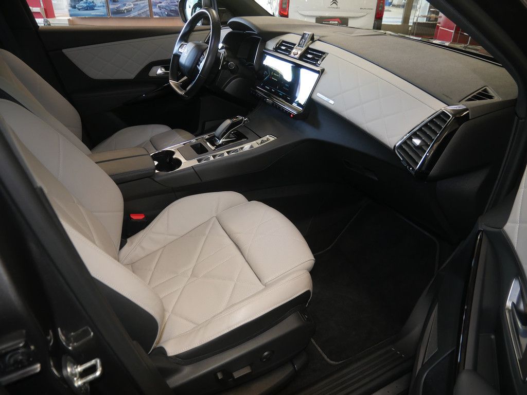 DS Automobiles DS 7 Crossback E-Tense Rivoli 4x4 ACC LED PANO