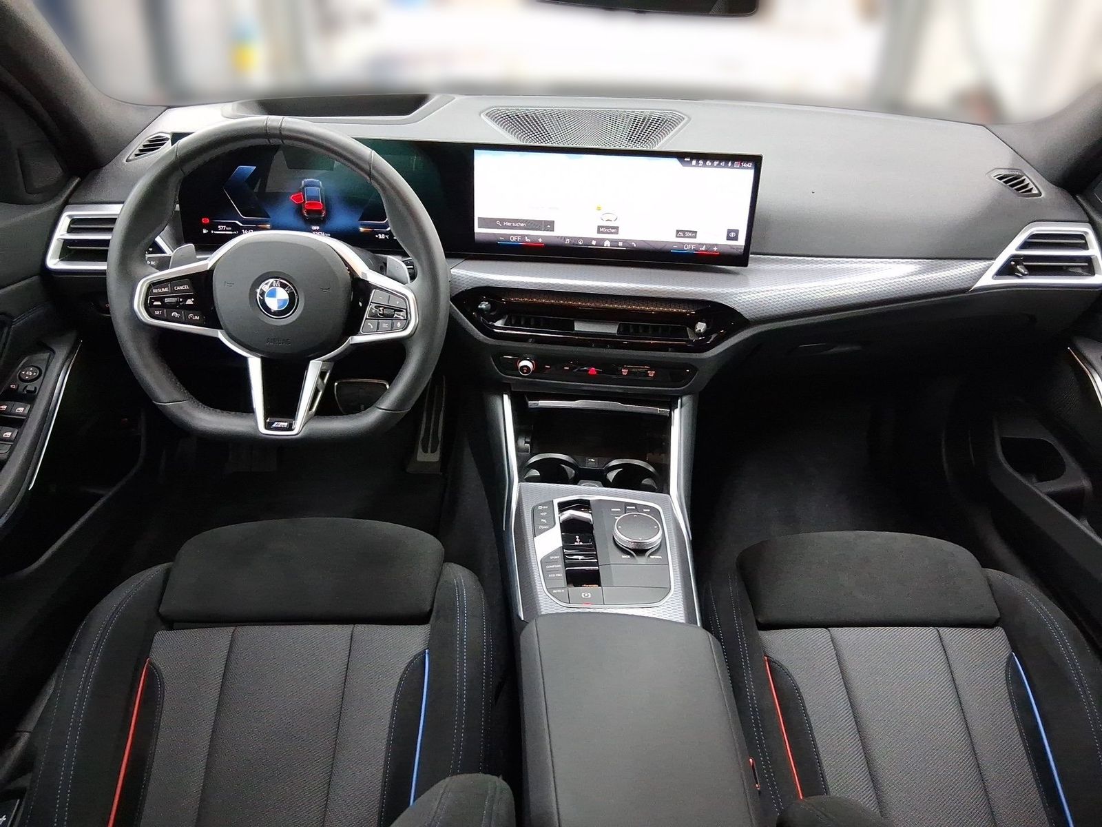 BMW 330i xDrive Touring*M-Sport*DrivAss*ParkAssPlus*