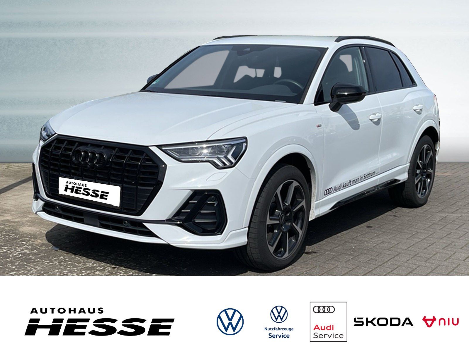 Audi Q3 40 TFSI S-line quattro S-tronic - Samsaru's Car Outlet