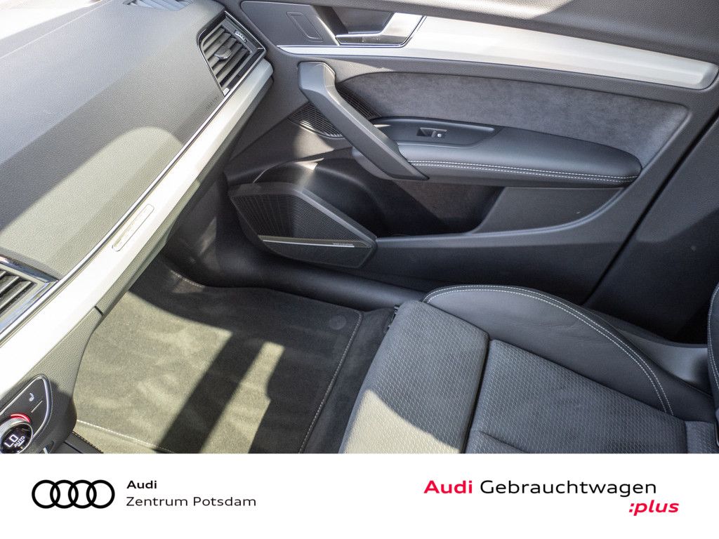 Audi Q5 45TFSI quattro S line - Samsaru's Car Outlet