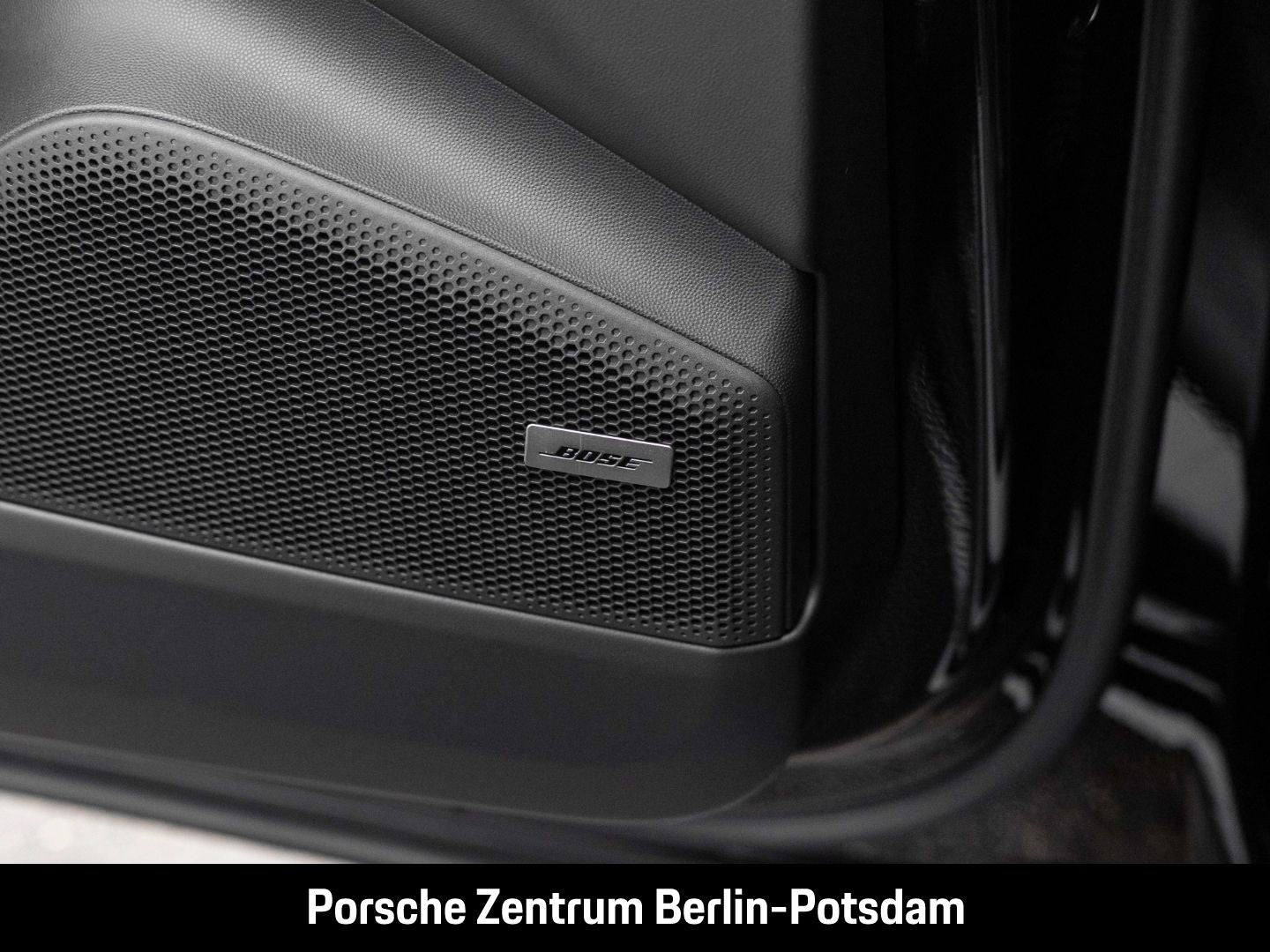 Porsche Macan Turbo Surround-View Panorama LED-Matrix