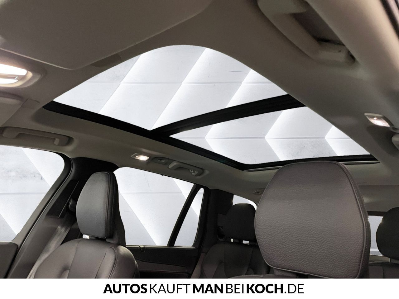 Volvo XC90 B5 D AWD Plus Bright PANO AHK STDH ACC BLIS