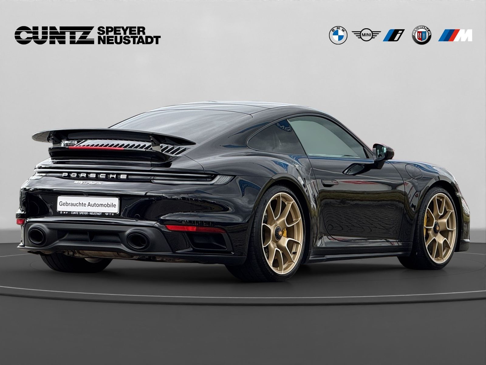 Porsche 911 Turbo S Glasdach Matrix LED Bose 360° Kamera