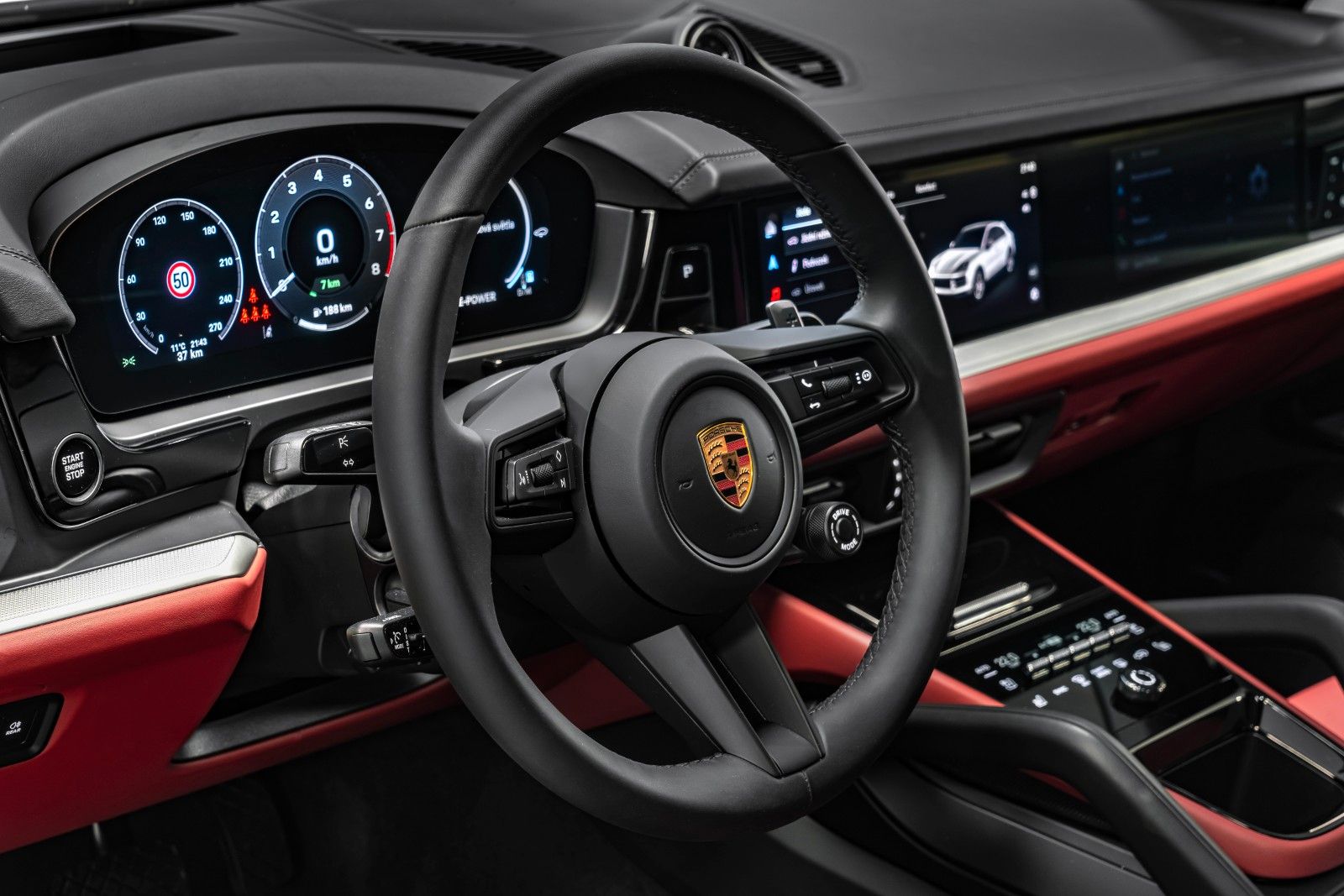Porsche Cyenne E-Hybrid Coupe HUD/BOSE/TV/CHRONO/SPORT/