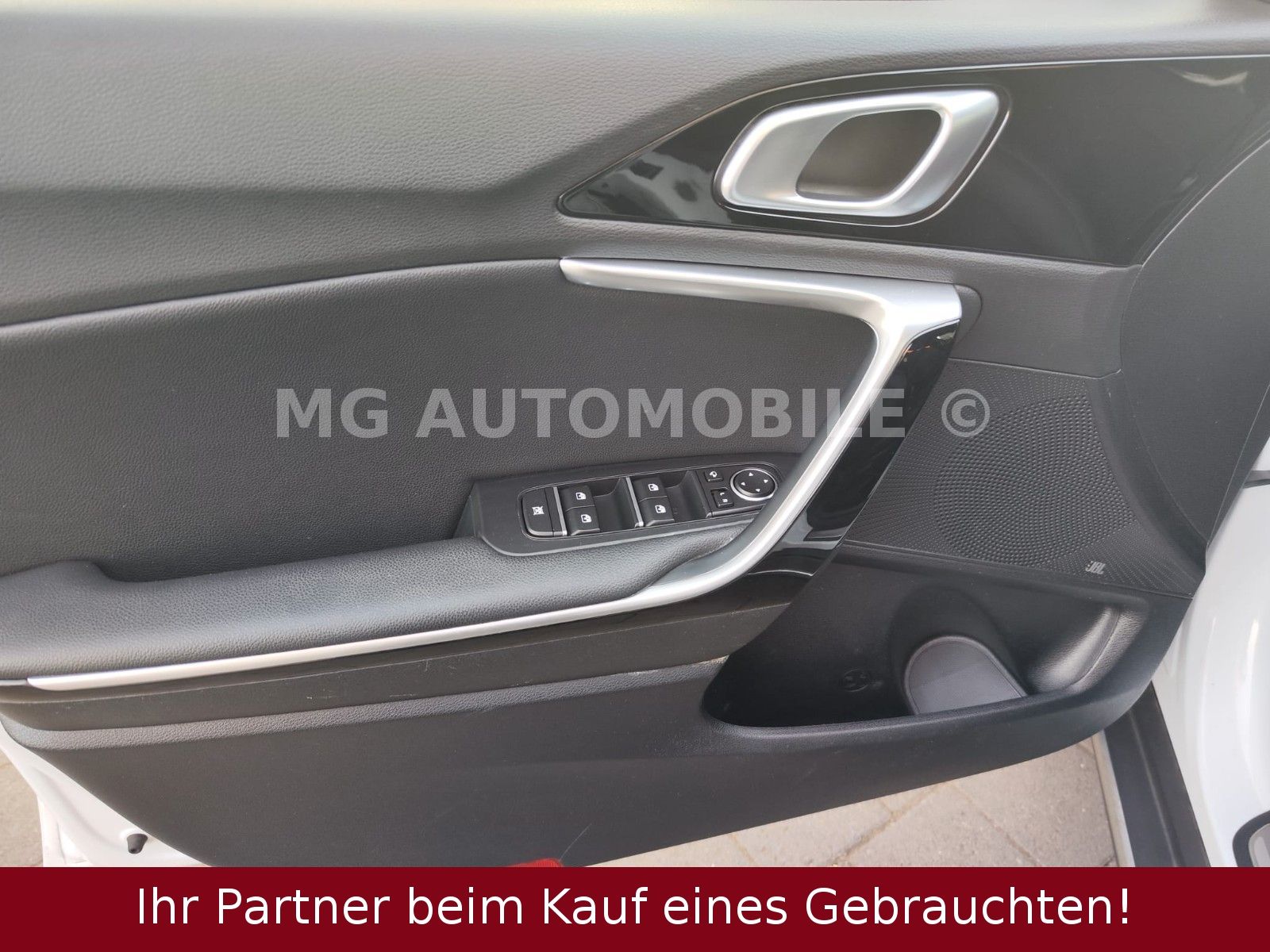 Kia XCeed 1.6 T-GDI DCT7 SPIRIT - Samsaru's Car Outlet