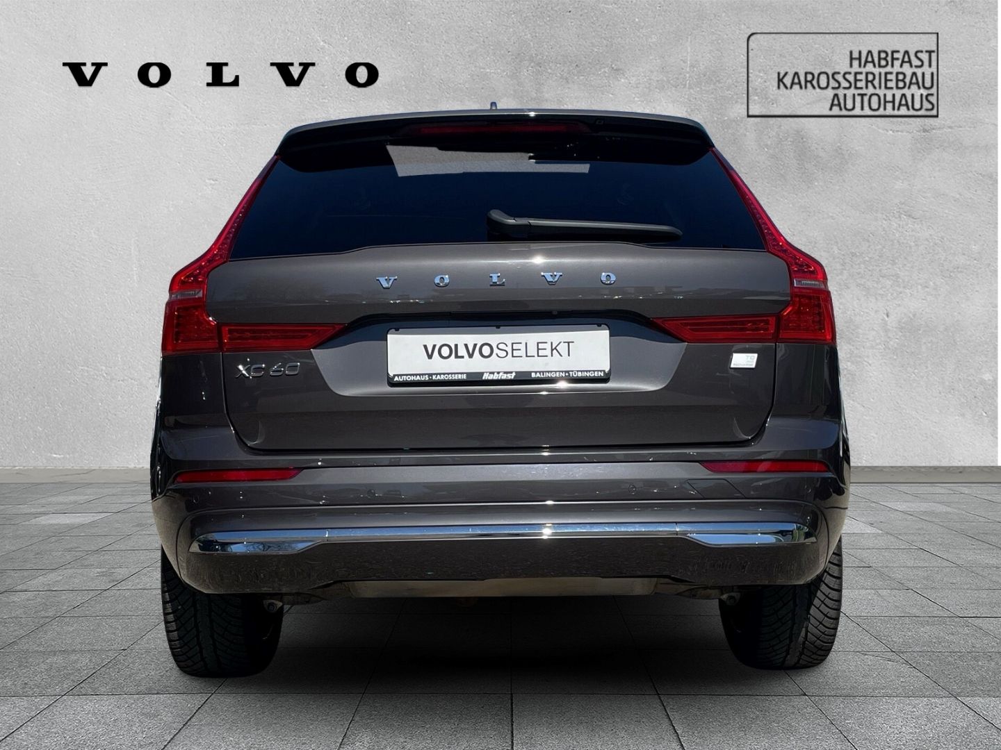 Volvo XC60 T8 Inscription Plug-In Hybrid  StandHZG AHK