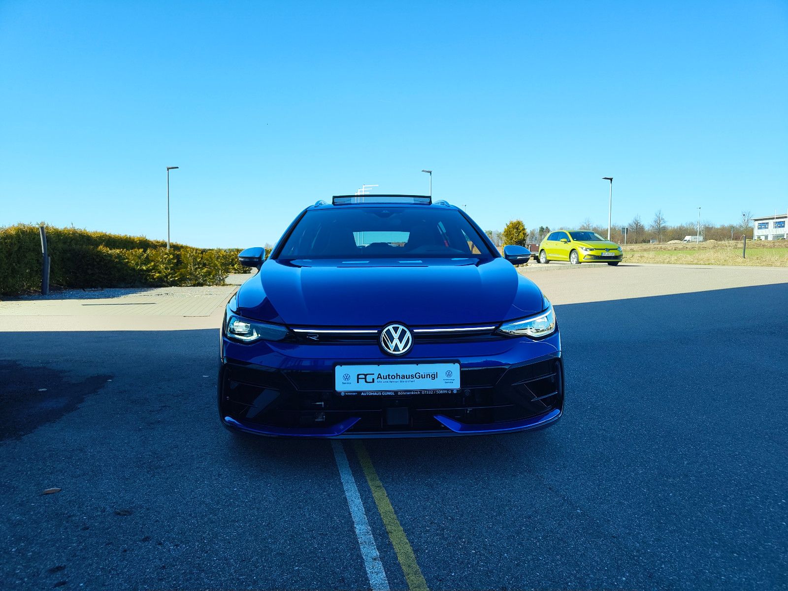 Volkswagen Golf R Variant 2.0 TSI 333 PS 4M/AHK/DCC/ASG2030