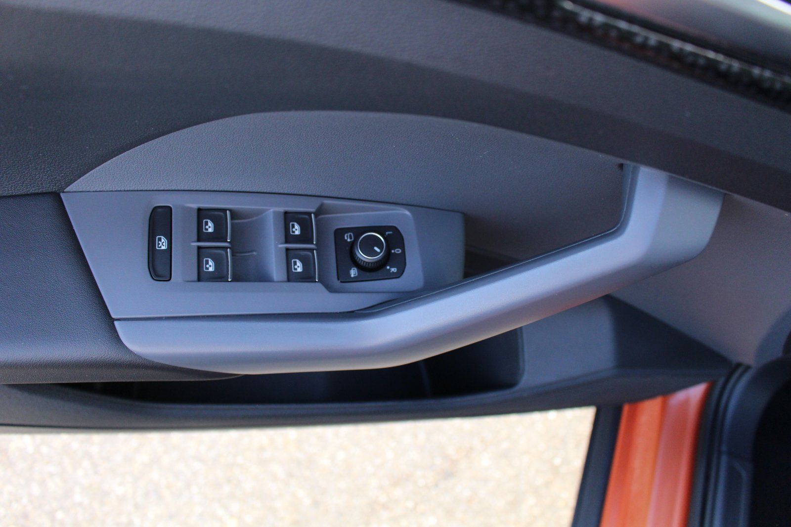 Volkswagen T-Cross 1.0 TSI DSG Style - Samsaru's Car Outlet
