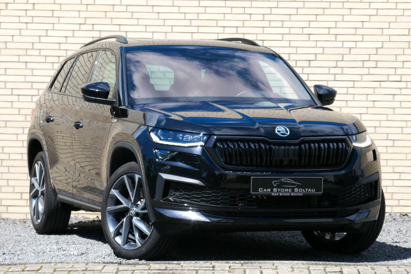 Skoda Kodiaq Sportline 4x4 Pano 360Cam Standheiz. AHK