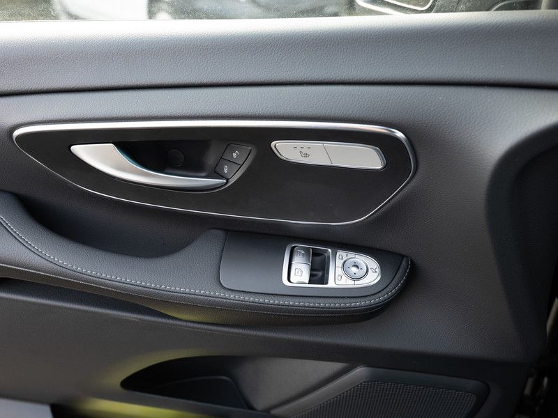 Mercedes-Benz V 300 Avantgarde - Samsaru's Car Outlet