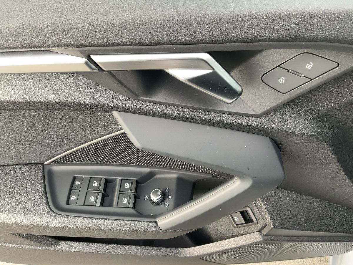 Audi A3 Sportback 40 TFSI e S-TR - Samsaru's Car Outlet