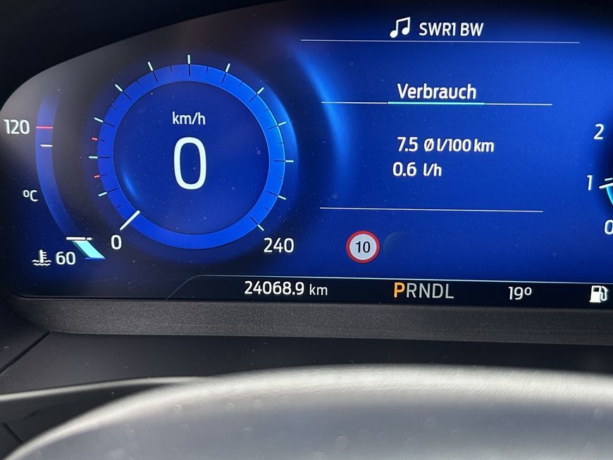 Ford Focus Turnier 1.0 EcoBoost Hybrid Aut. ST-LINE X