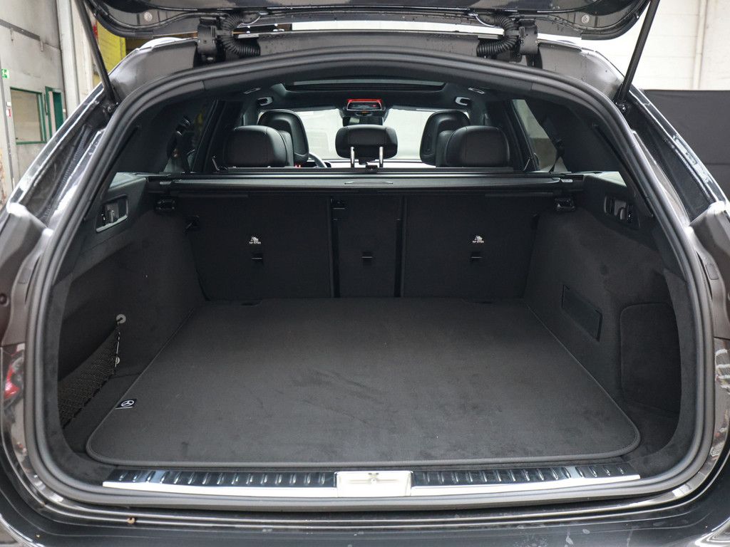 Mercedes-Benz E 450 d 4M T AMG Line NIGHT AHK STANDHZ. PANO BT