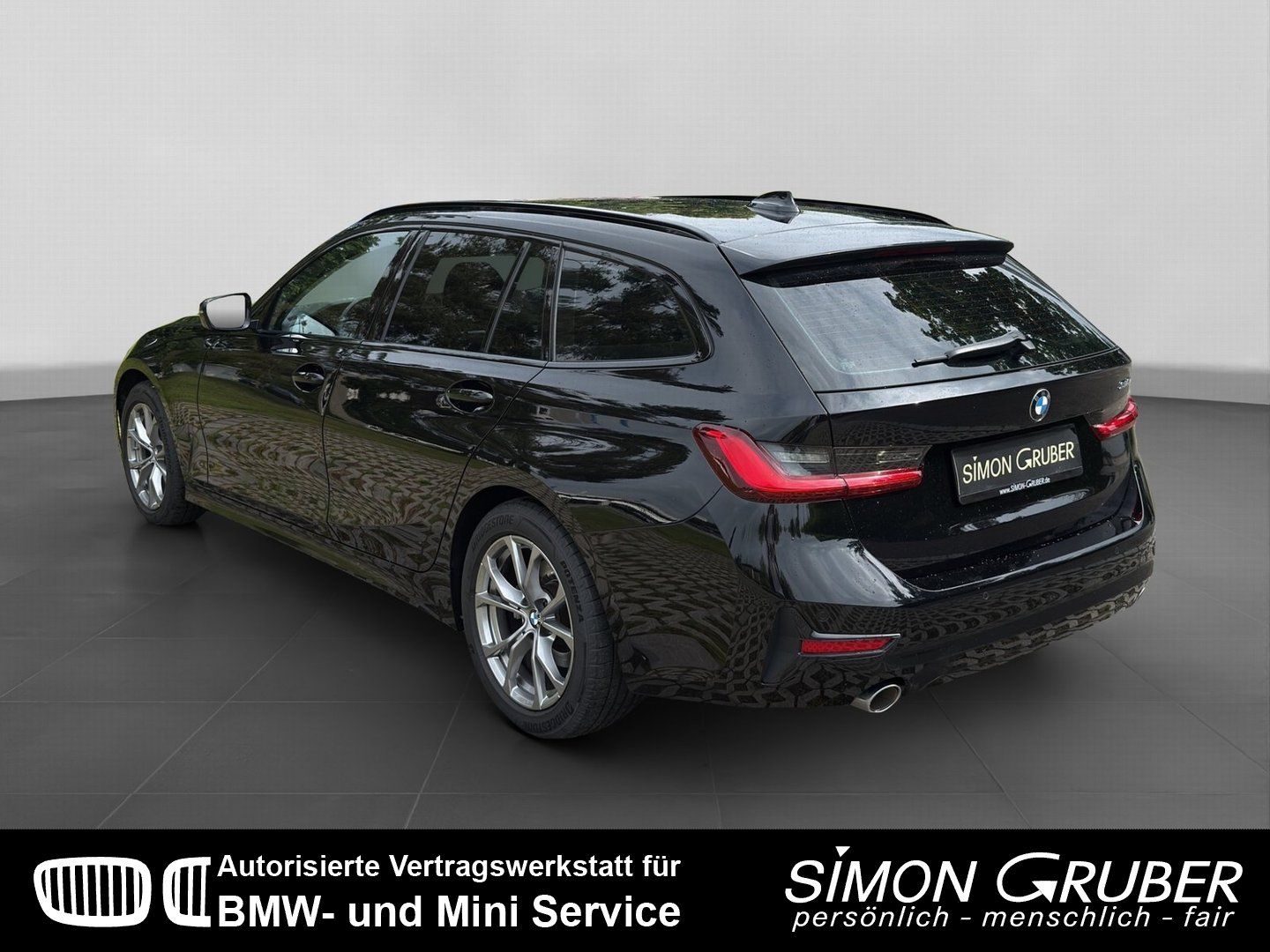 BMW 318 d touring Sport Line - Samsaru's Car Outlet