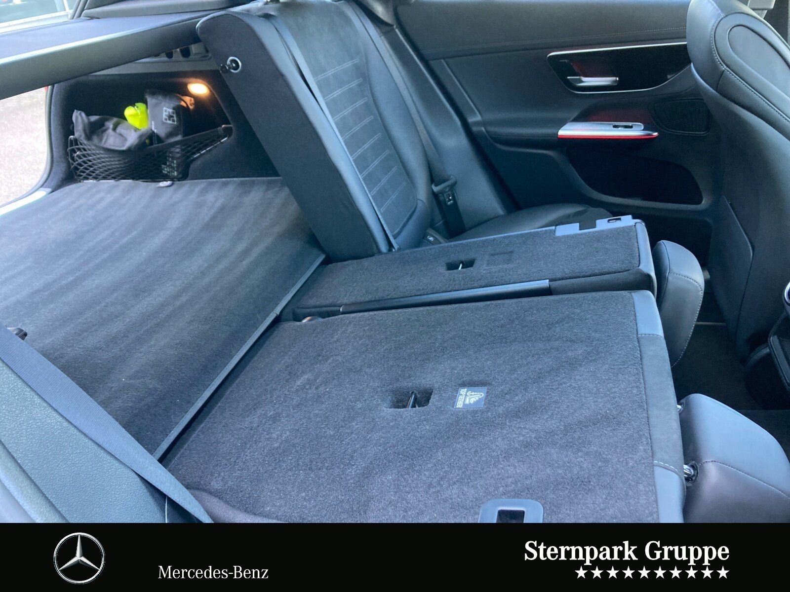 Mercedes-Benz GLC 300 d 4M AMG Prem AHK+Pano+KeylGo+360+Memory