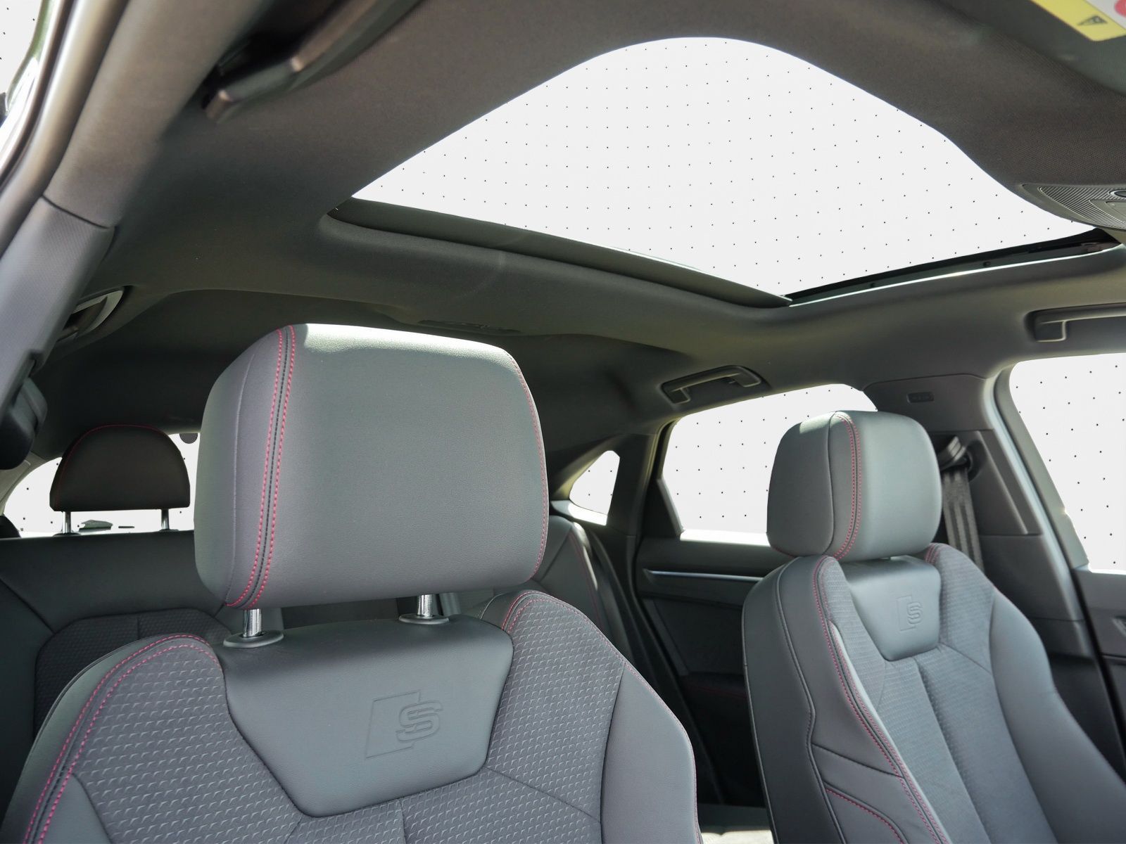 Audi Q3 Sportback 45 TFSI quattro S line - Samsaru's Car Outlet