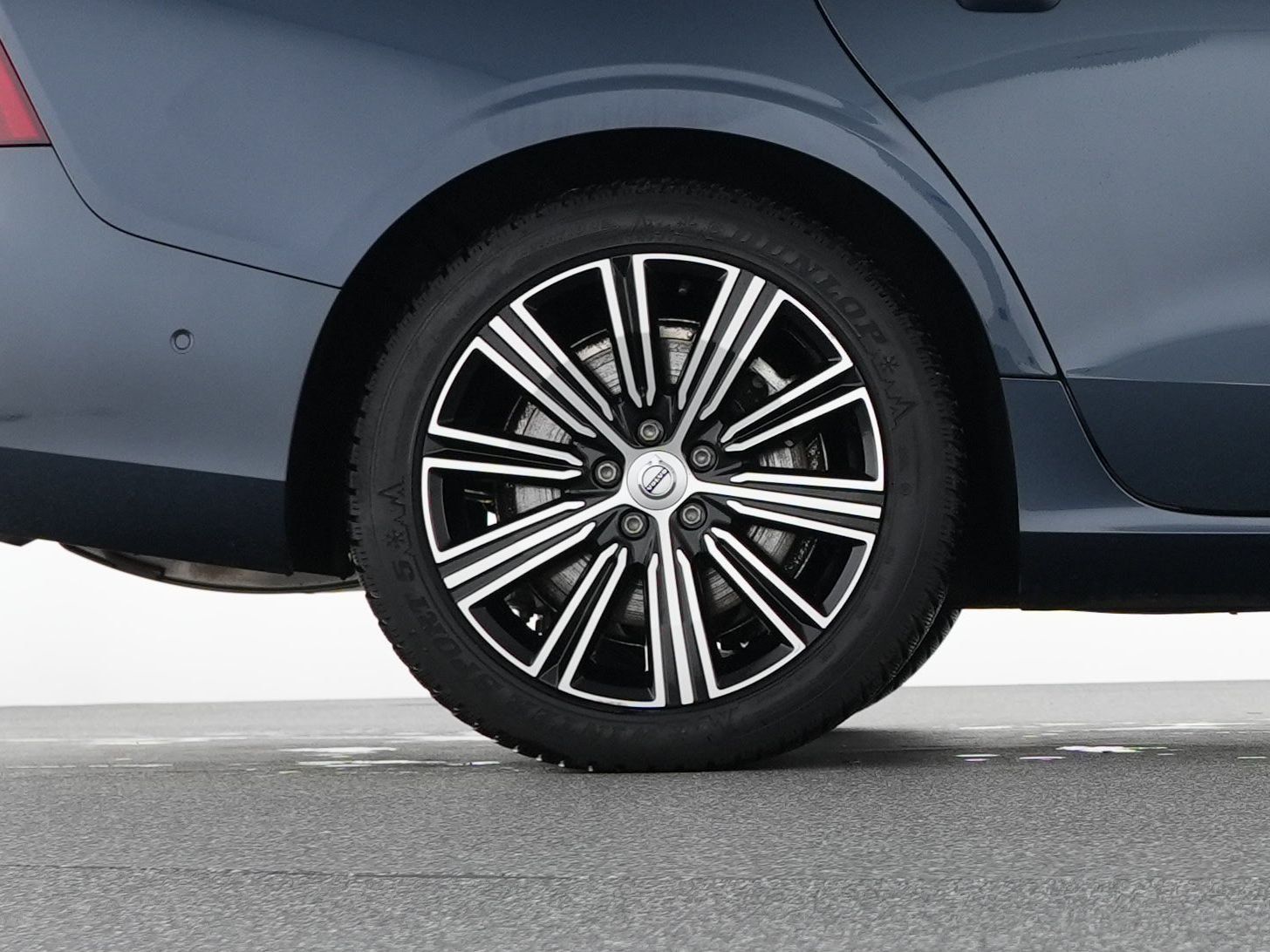 Volvo S60 T8 Recharge AWD Ultimate Dark 19"+B&W+360°