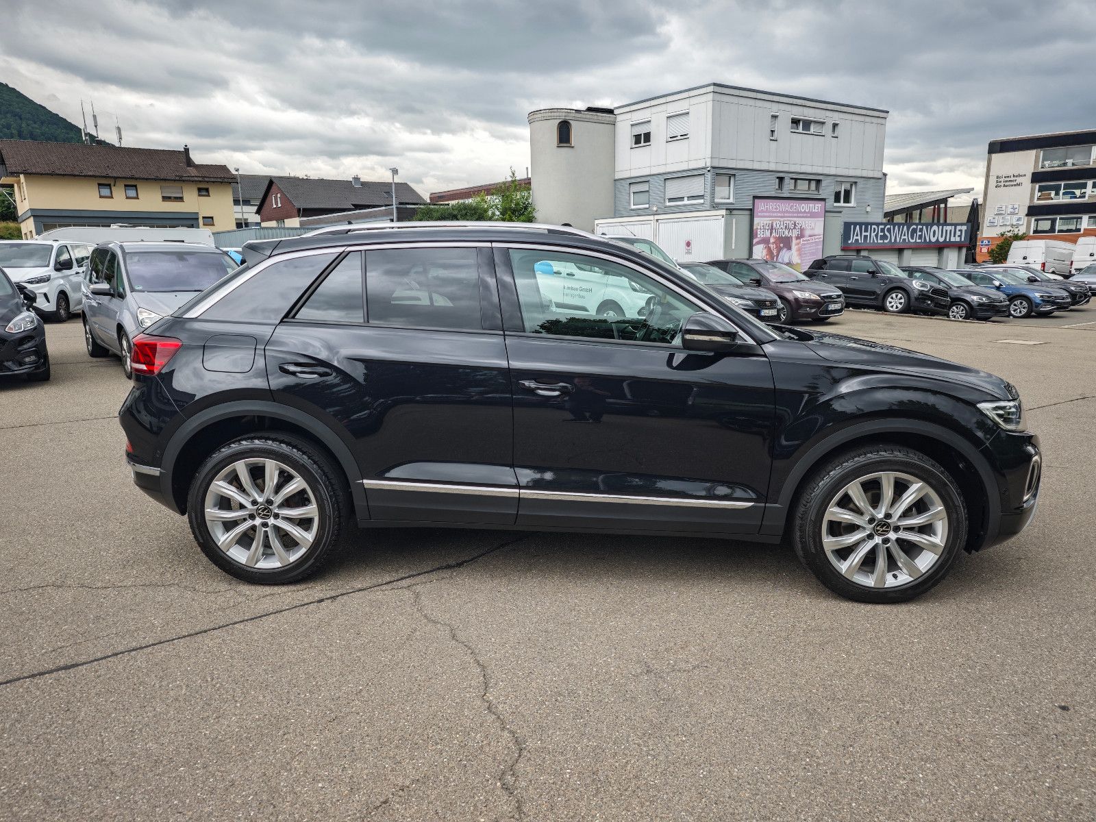 Volkswagen T-Roc Style 150PS DSG - Samsaru's Car Outlet