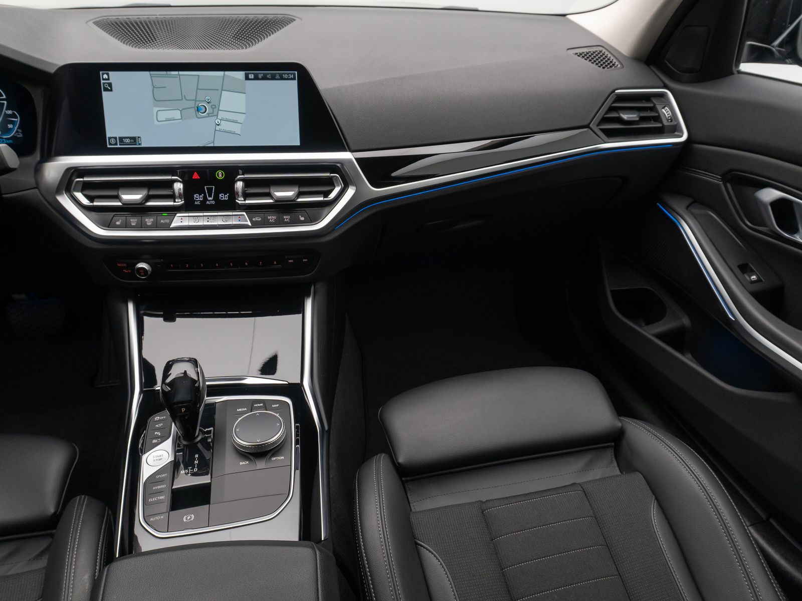 BMW 330e Sport Line - Samsaru's Car Outlet