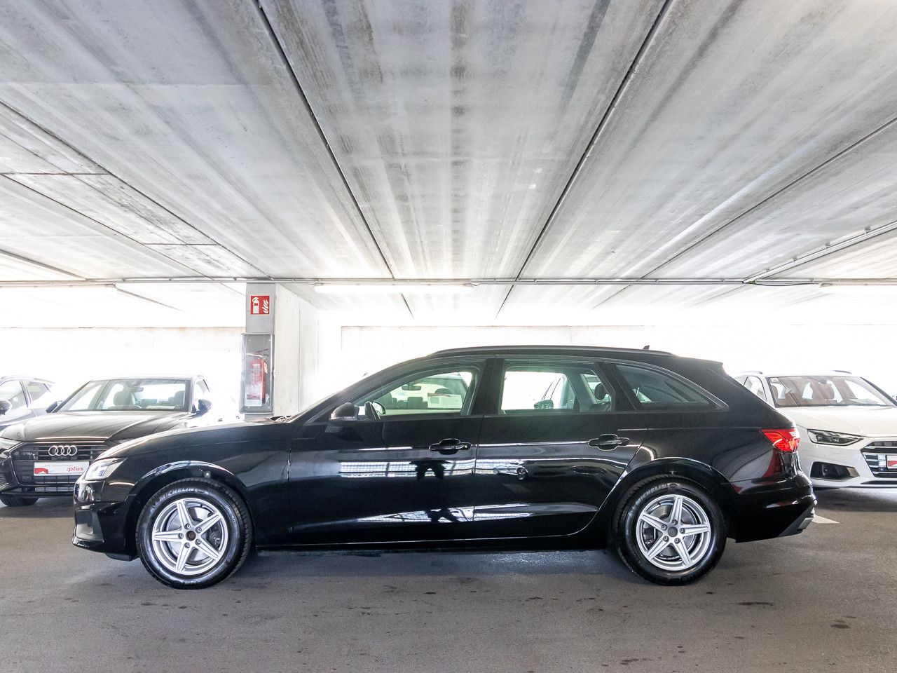Audi A4 Avant 35 TDI - Samsaru's Car Outlet