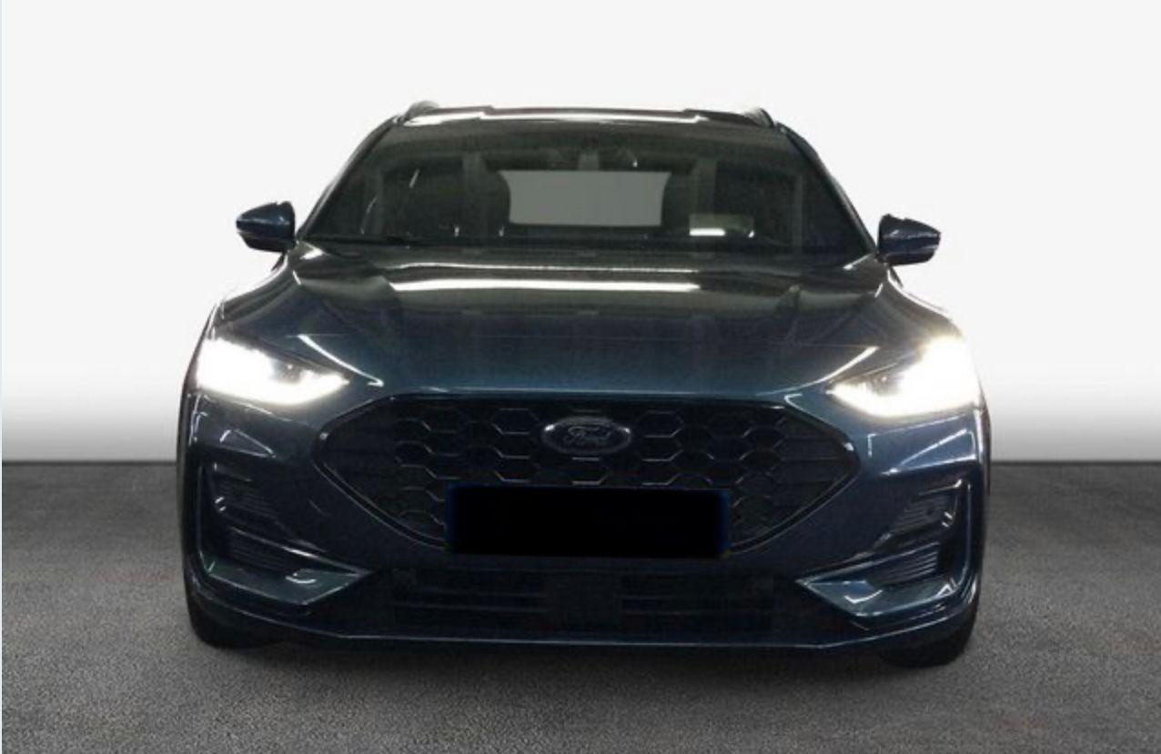Ford Focus Turnier ST-Line X Aut  LED Head Up AHK eHk