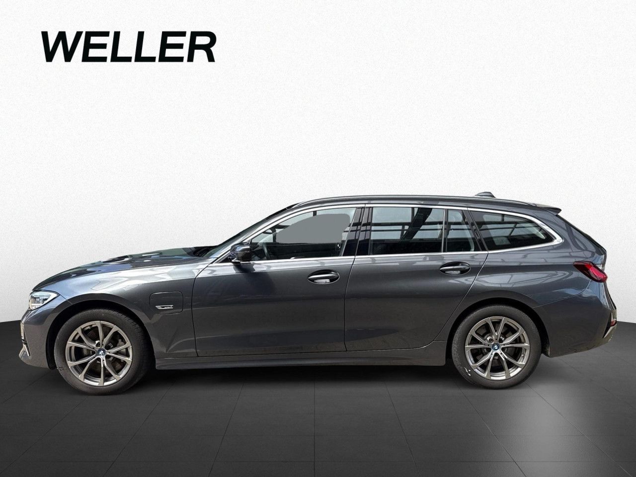 BMW 330e Touring Aut. Luxury Line - Samsaru's Car Outlet