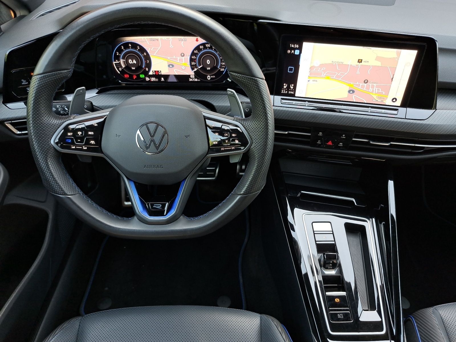 Volkswagen Golf R Performance 2.0 TSI 4Motion DSG PANO MATR