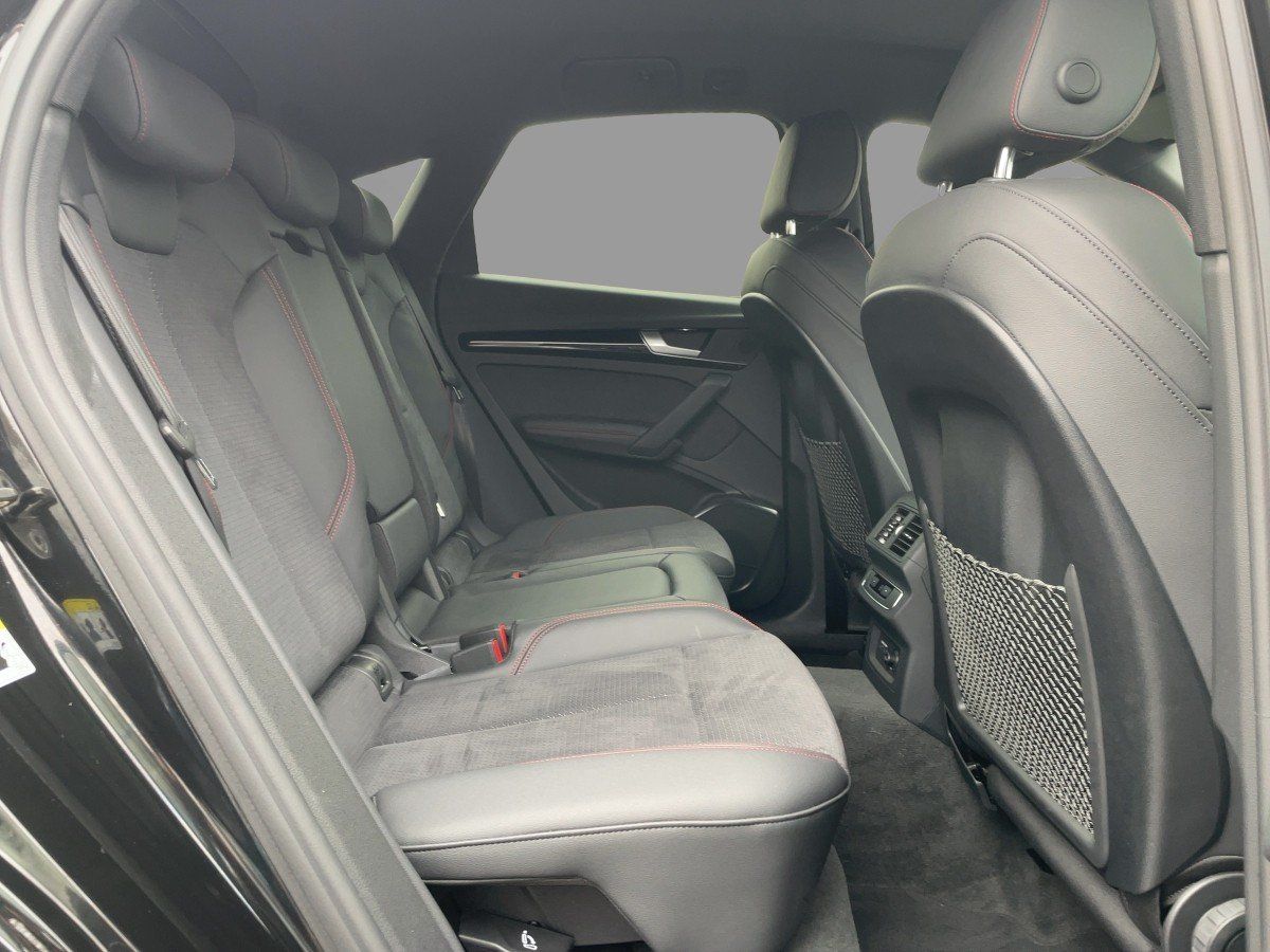 Audi Q5 Sportback TFSIe quattro S line AHK Matrix Nav