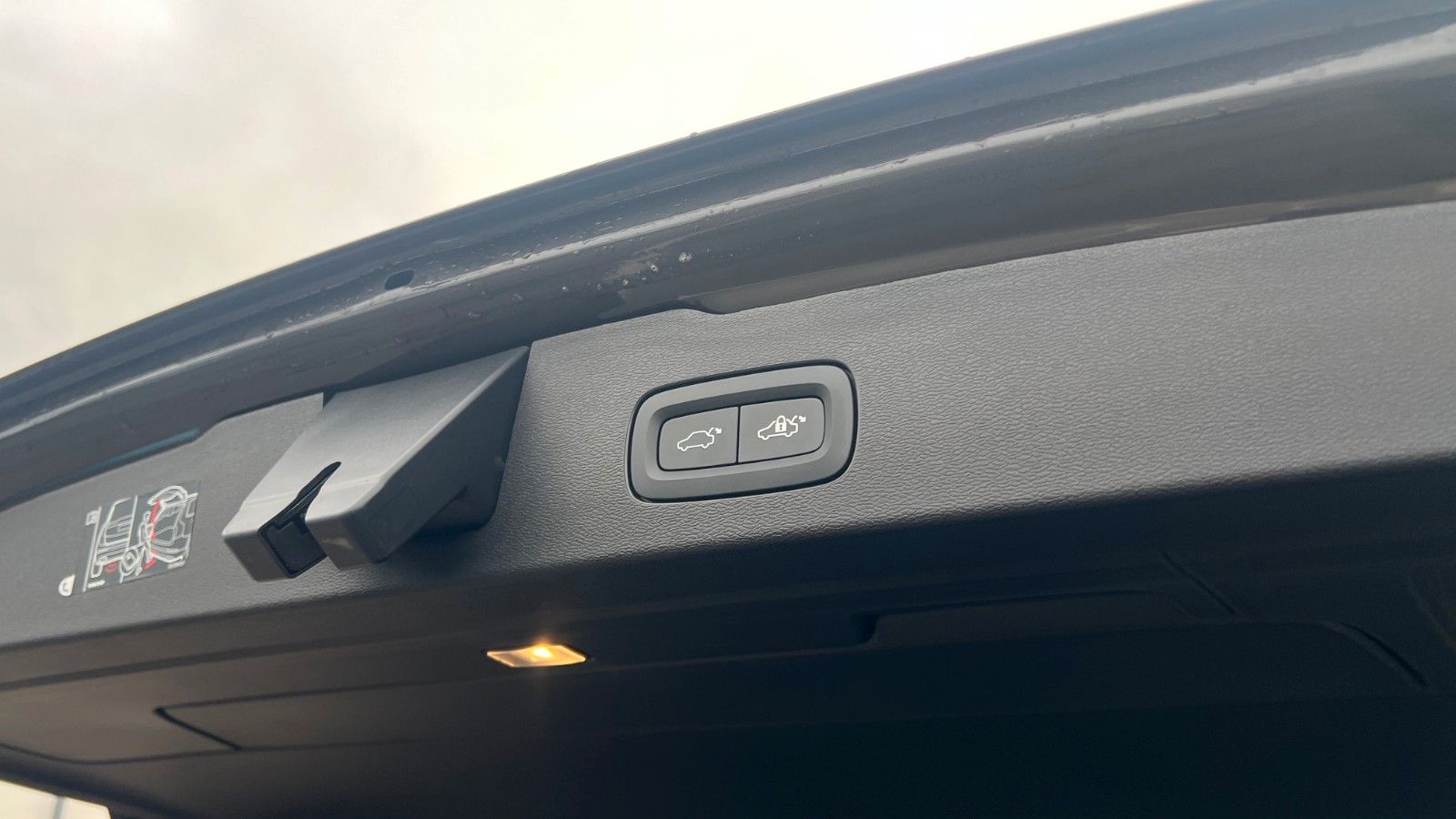 Volvo V60 CC B4 D Ultimate AWD*B&W*360°*SH*MASSAGE*