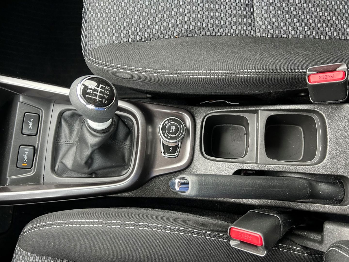 Suzuki Vitara 1.4 HYBRID ALLGRIP Comfort - Samsaru's Car Outlet