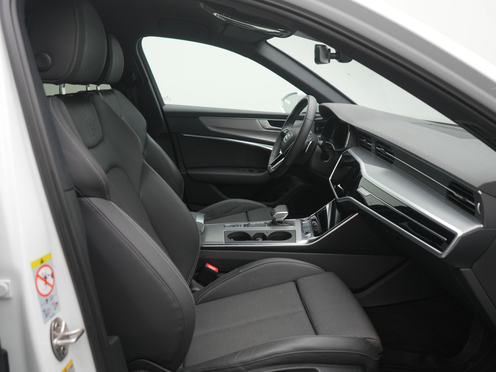 Audi A6 Avant S line - Samsaru's Car Outlet