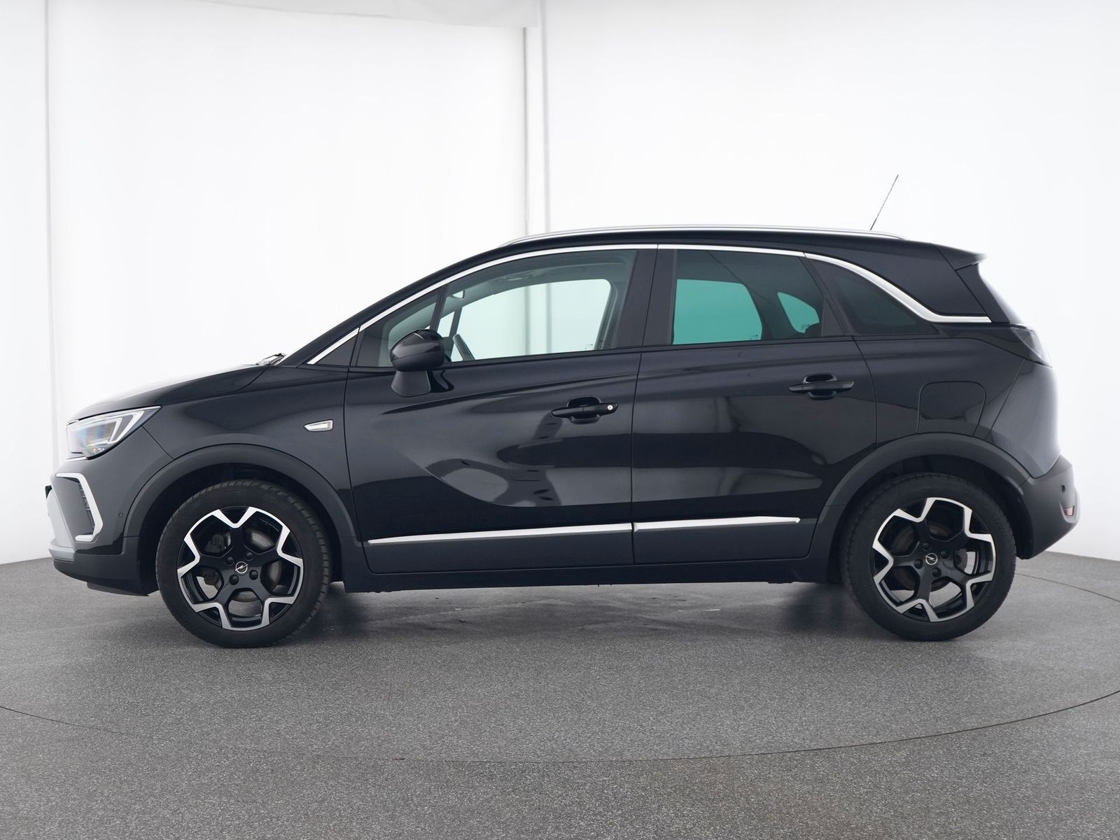 Opel Crossland Ultimate - Samsaru's Car Outlet