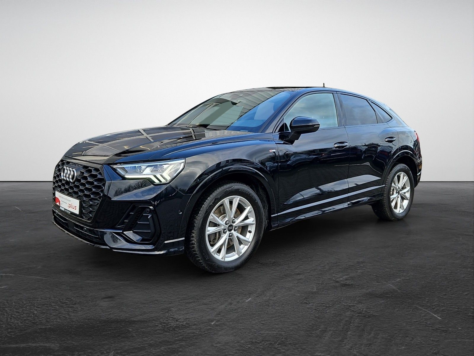 Audi Q3 Sportback 45 TFSI S tronic S line - Samsaru's Car Outlet