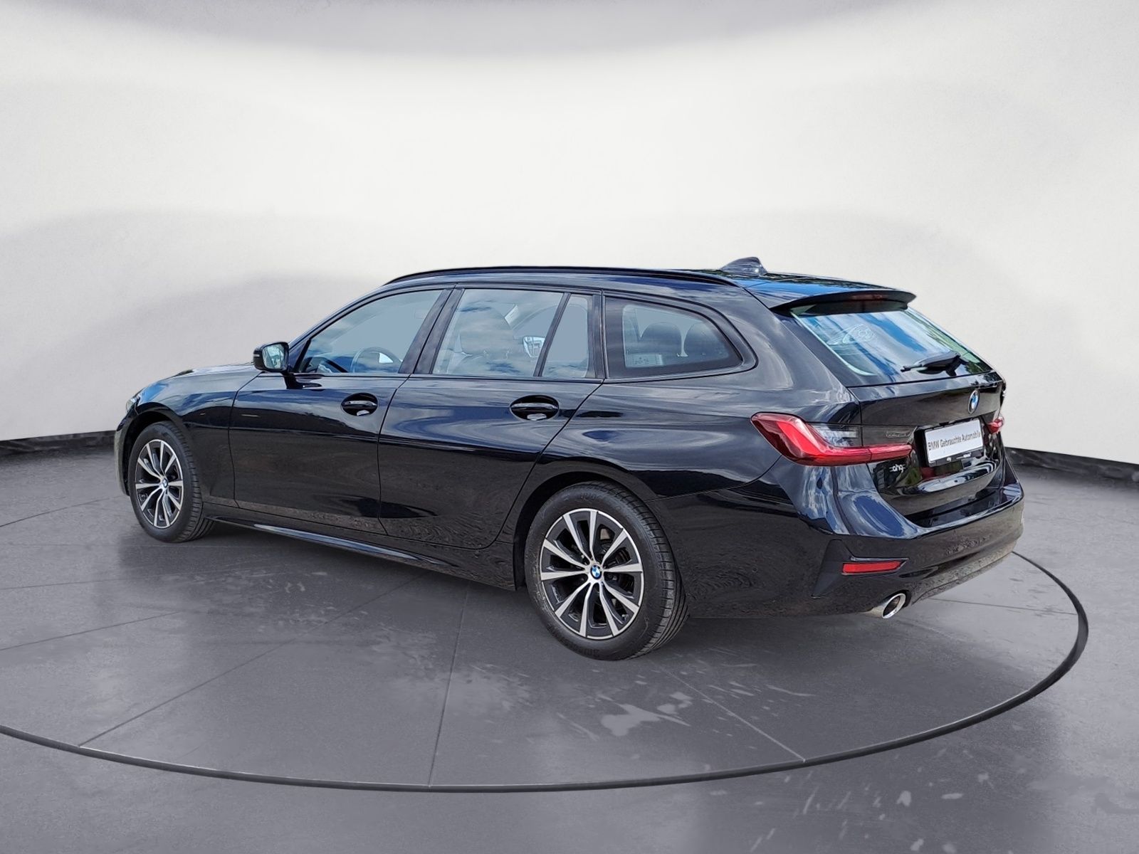BMW 320d Touring Sport Line - Samsaru's Car Outlet