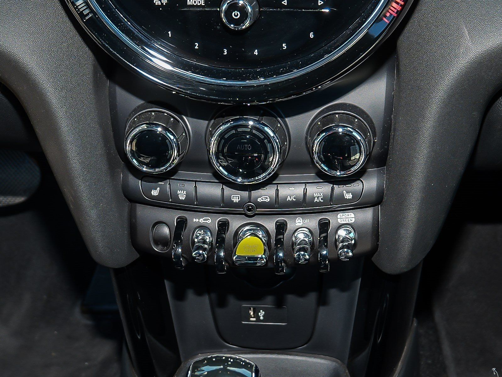 MINI Cooper SE 3-Türer - Samsaru's Car Outlet