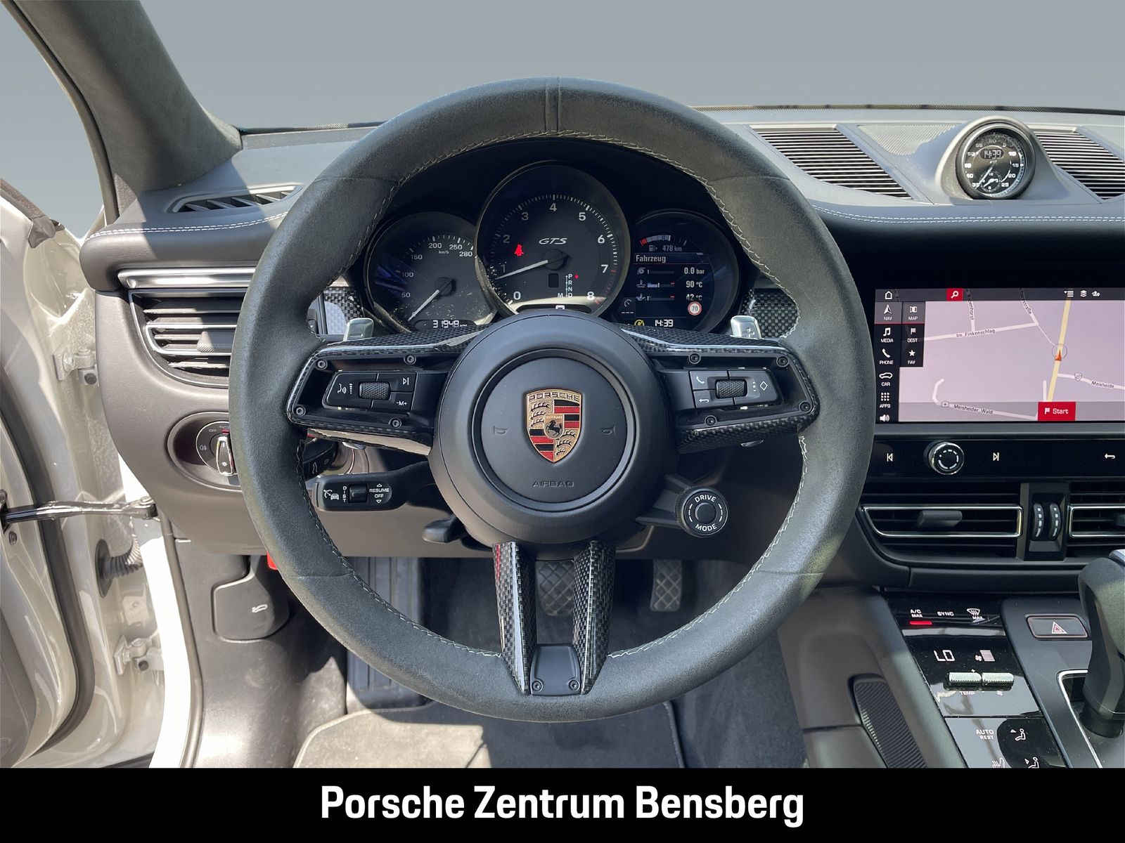 Porsche Macan GTS Pano StHz 18W ACC Surround View