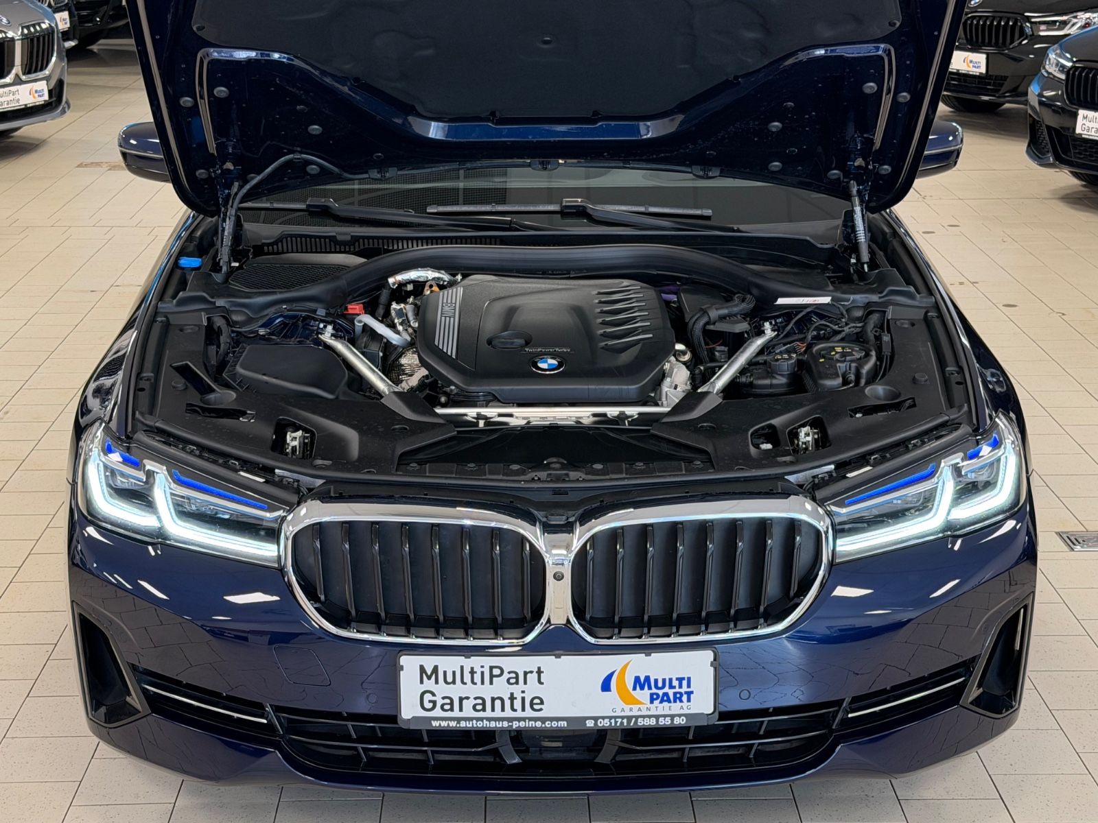 BMW 530dxD/HUD/Laser/P+DrivAsPro/360°/St&Go/StandHz