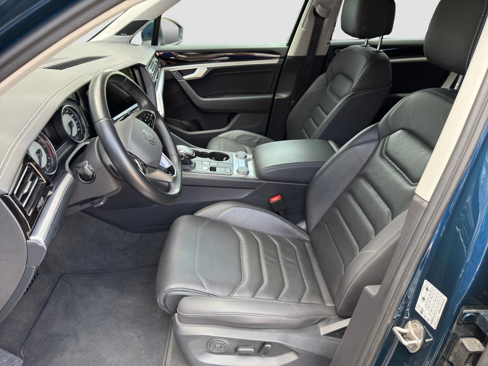 Volkswagen Touareg 3.0 TDI Elegance DSG 4M AHK STHZ ACC ARE