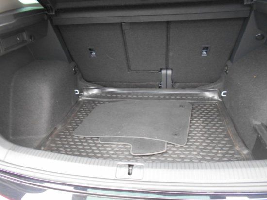 Volkswagen Tiguan 1.5 TSI Life - Samsaru's Car Outlet