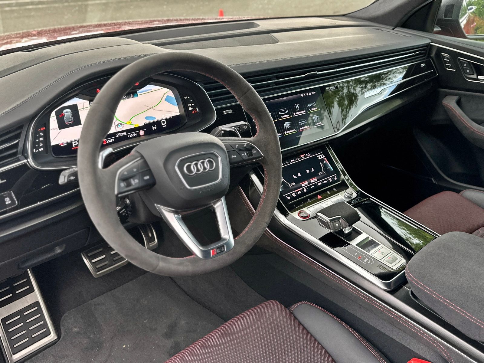 Audi RSQ8 performance 2xCARBON KERAMIK HUD NIGHT OLED