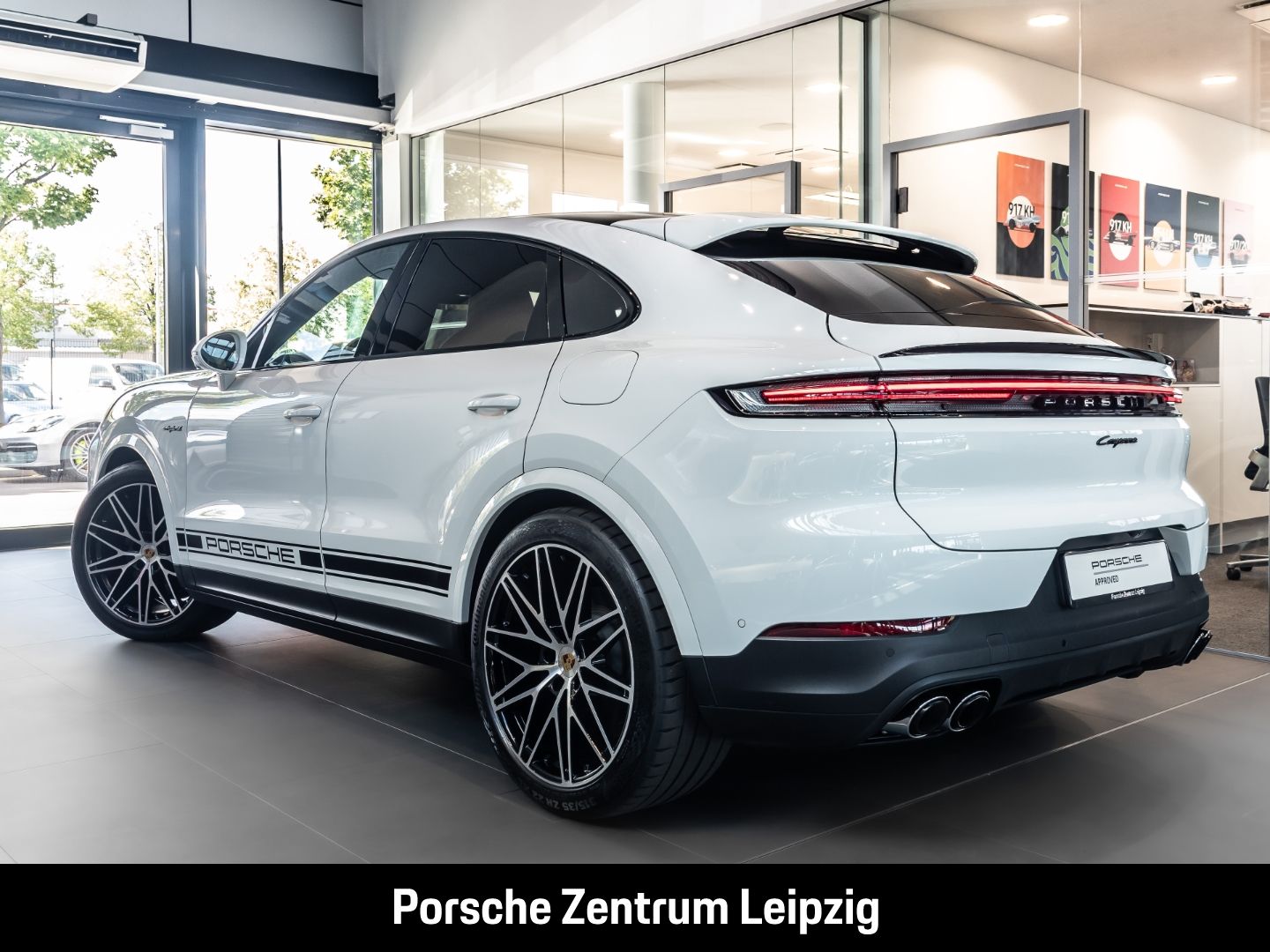 Porsche Cayenne E-Hybrid Coupe Sportabgas el.AHK Luft