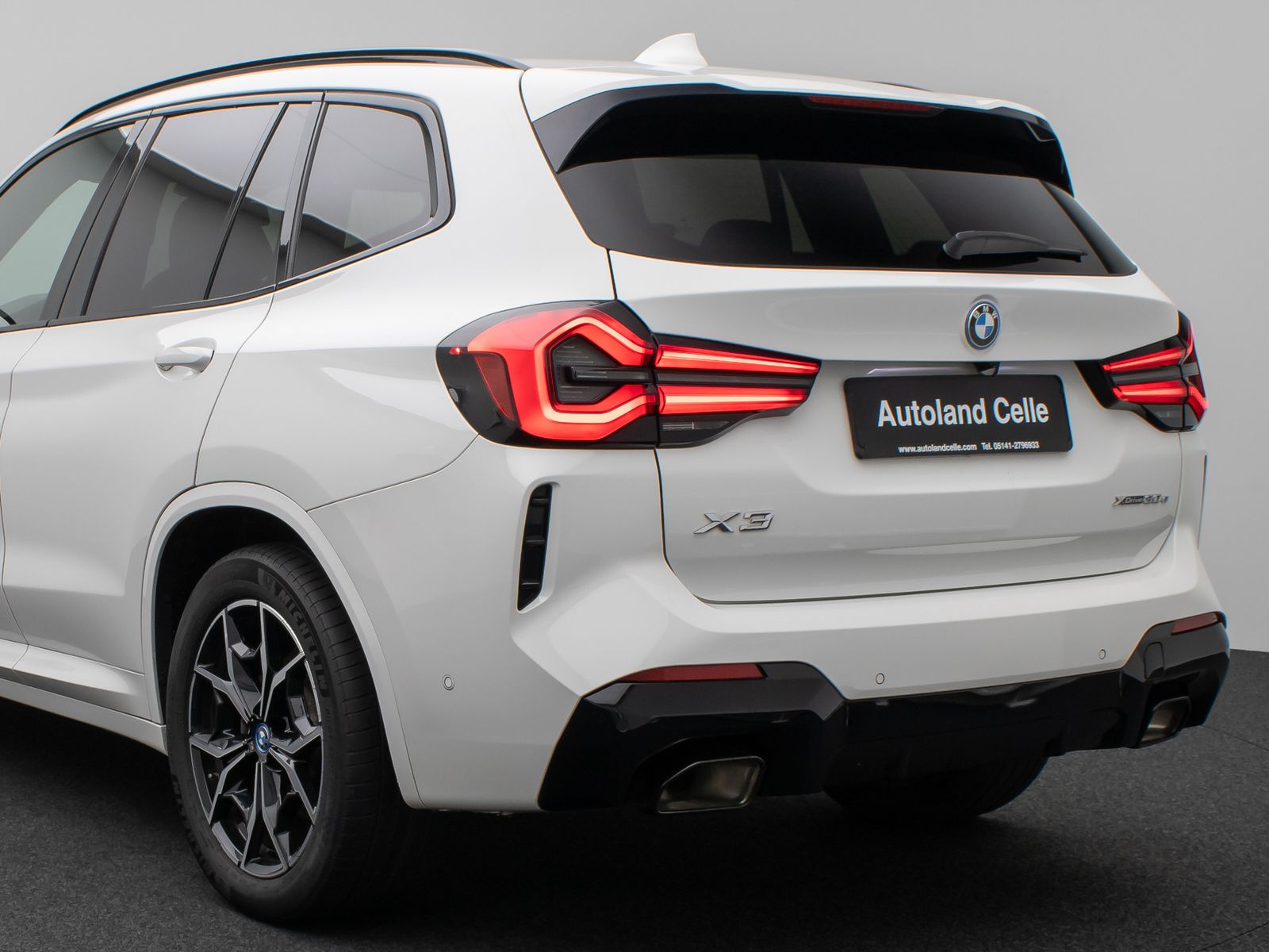 BMW X3 xD30e M Sport - Samsaru's Car Outlet