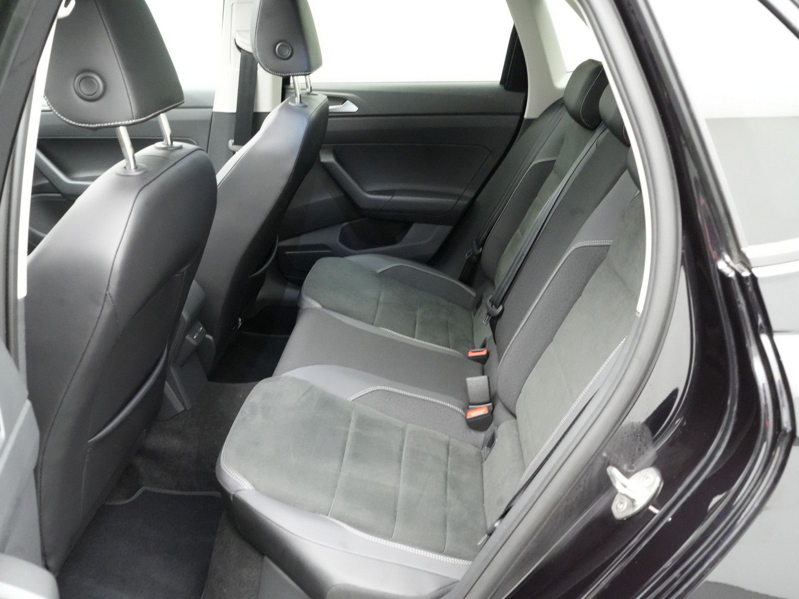 Volkswagen Polo Style DSG PANO MATRIX LEDER KAM ACC CARPLAY