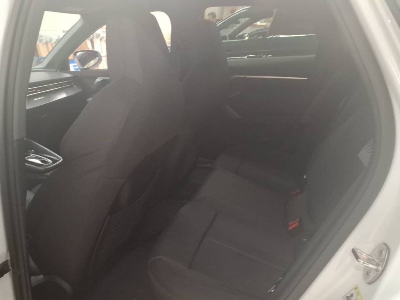Audi A3 Limousine ADVANCED 30 TFSI S-TRONIC - Samsaru's Car Outlet